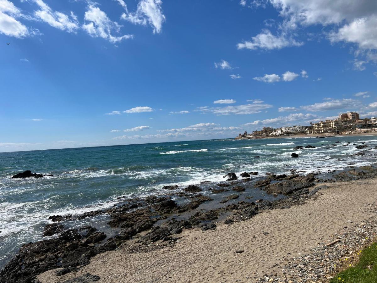 Appartement Ribera Playa Alhamar à Sitio de Calahonda Extérieur photo