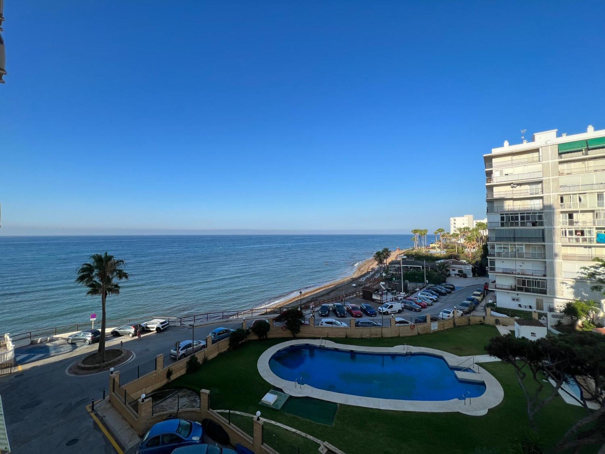 Appartement Ribera Playa Alhamar à Sitio de Calahonda Extérieur photo